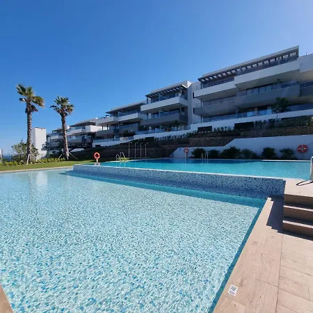 Sea & Village Luxury Apartment *