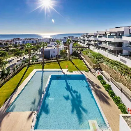 Sea & Village Luxury Apartamento Estepona